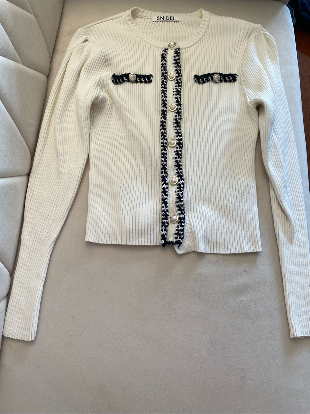 Snidel Cream Ribbed Knit Cardigan with Black Trim